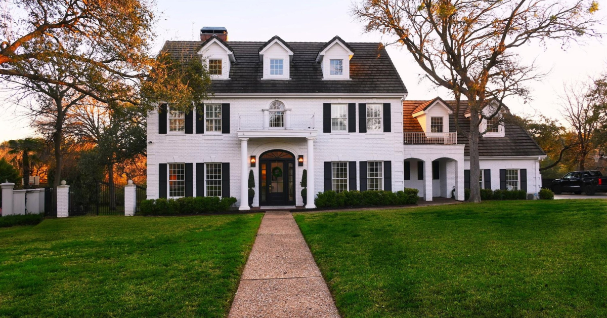 Ari Fletcher net worth